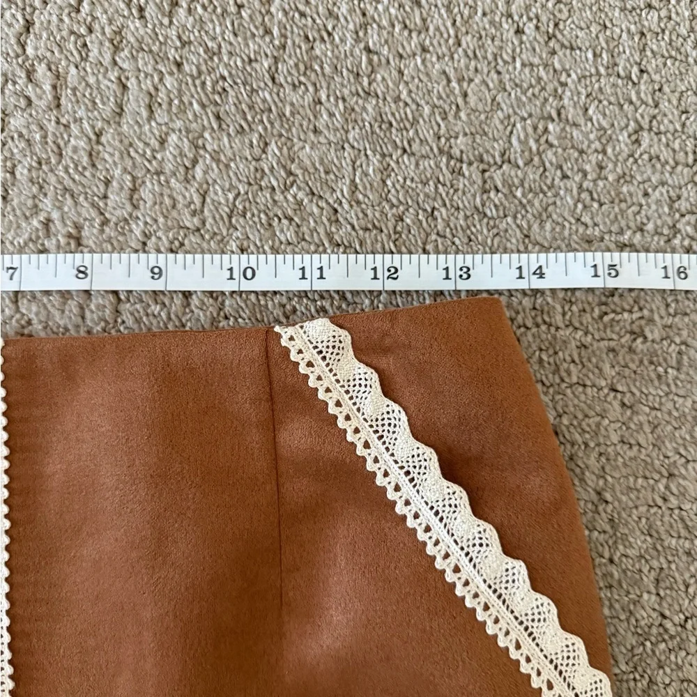 RIHOAS Tan Faux Suede Lace Trim Mini Skirt Western Nashville Style XS NWT